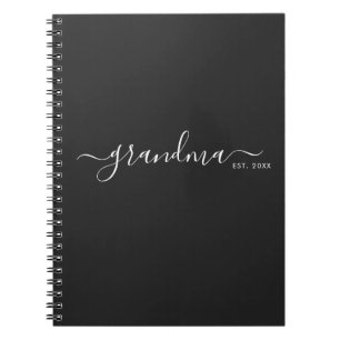 Cuaderno Abuela establecida con letra moderna negra