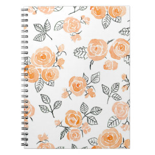 Cuaderno acuarela y patrón de tinta sin igual con rosas y
