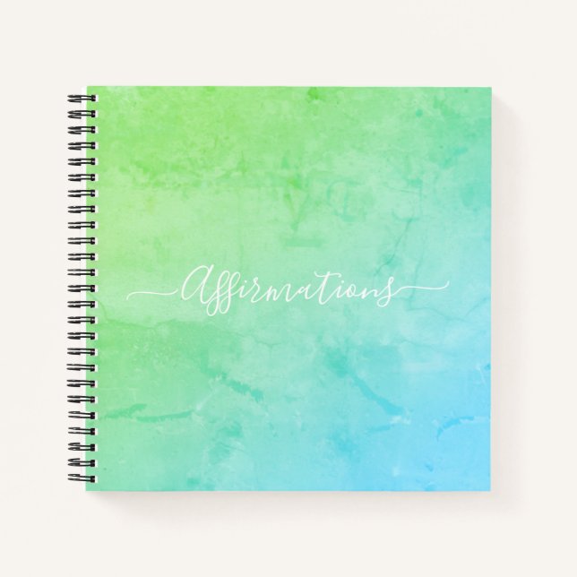 Cuaderno Afirmaciones sobre tipografía blanca de tinte verd (Anverso)