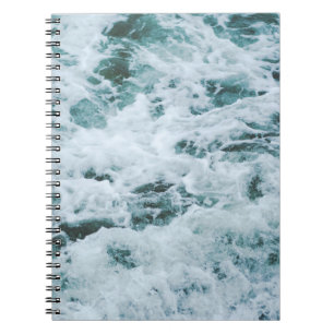 CUADERNO AGUA MARÍTIMA EN FOTOGRAFÍA CENTRADA