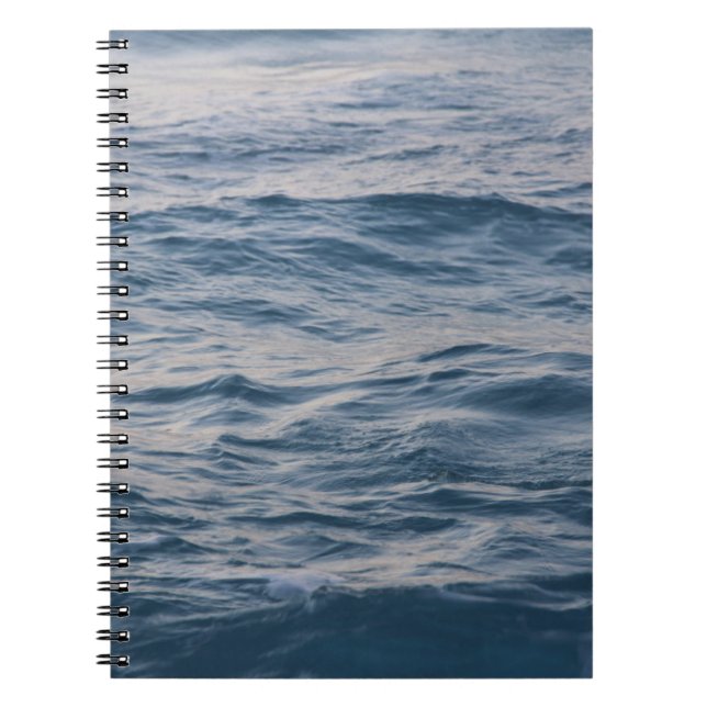 Cuaderno Aguas de mar cerradas (Frente)