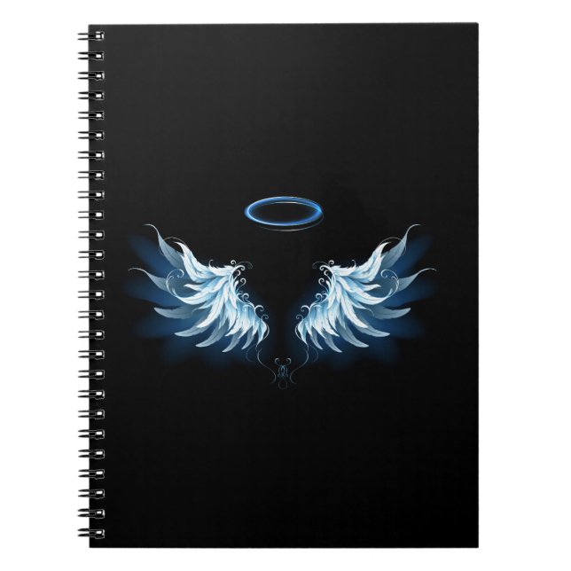 Cuaderno Alas del Ángel Azul brillante sobre fondo negro (Frente)