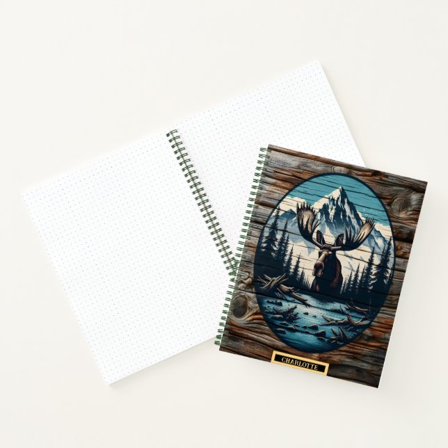 Cuaderno Alce junto a un lago de montaña tranquilo (Interior)