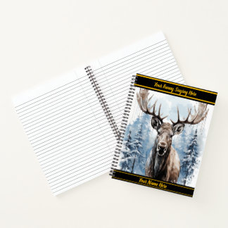 Cuaderno Alce majestuoso de pie orgullosamente en un bosque