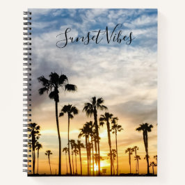 Cuaderno Amanecer de palmeras nubladas azules y amarillas