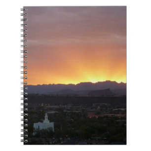 Cuaderno Amanecer sobre el paisaje de St. George Utah