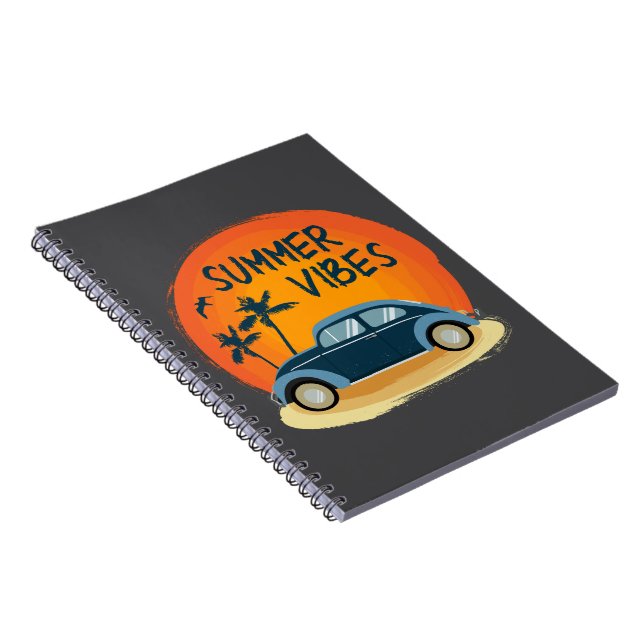 Cuaderno ambiente veraniego con coche retro en la playa (Lado Derecho)