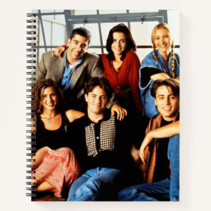 Cuaderno AMIGOS™   Sentada en fundición en el apartamento d