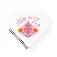 Amor en el aire pájaros valentinos y flores