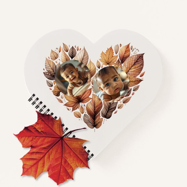 Cuaderno Añadir dos hojas de fotos (The front of the custom Add Two Photos heart shaped notebook)