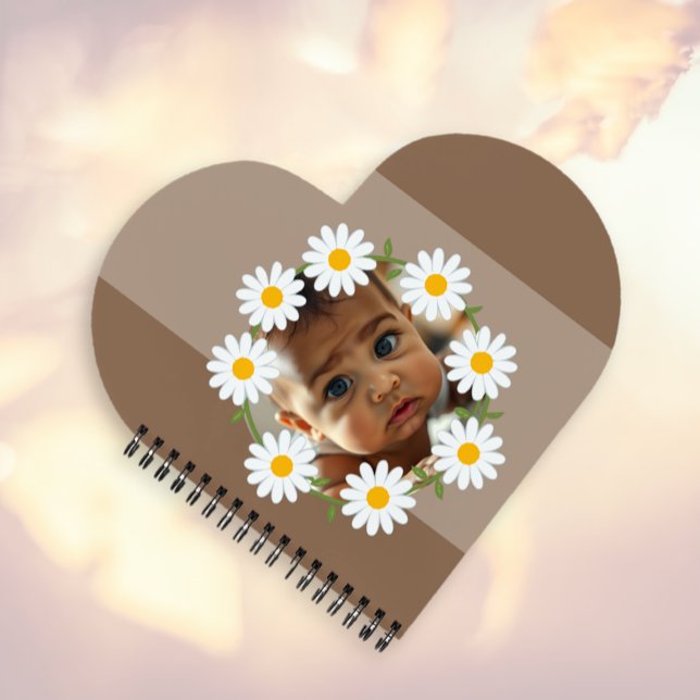 Cuaderno Añadir la foto (The front of the custom Add Photo heart shaped notebook)