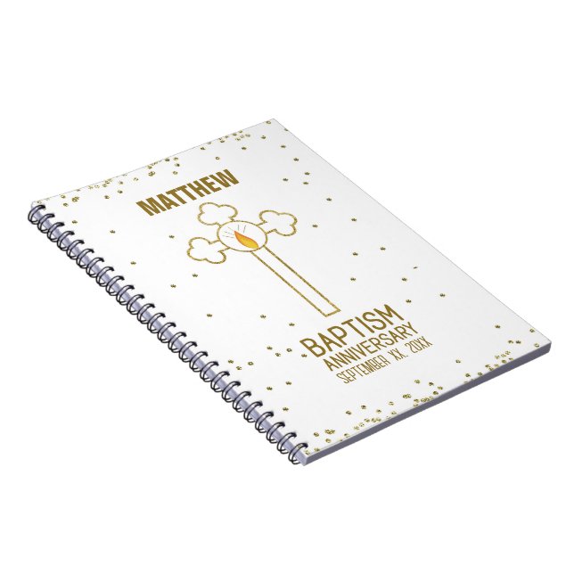 Cuaderno Aniversario de la Cruz del Oro del Bautismo Person (Lado Derecho)