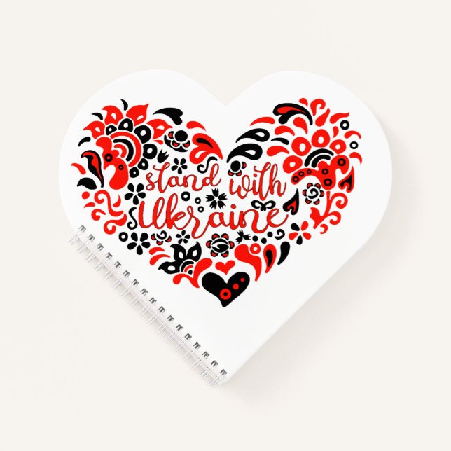 Cuaderno Apoyar a Ucrania con letras y corazón (Anverso)