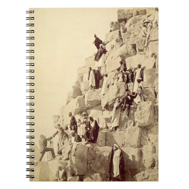Cuaderno Árabes que ayudan a turistas para subir las (Frente)