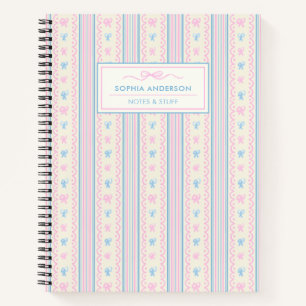 Cuaderno Arcos caprichosos dibujados a mano azules y rosas