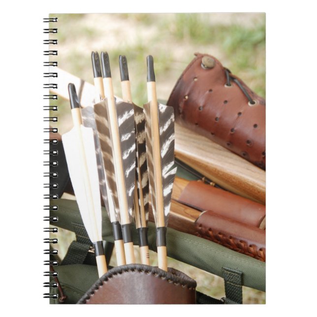 Cuaderno Arcos, Flechas y Quivers (Frente)