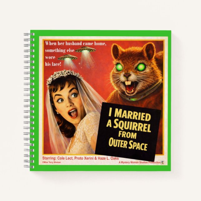 Cuaderno Ardilla del espacio exterior (Anverso)