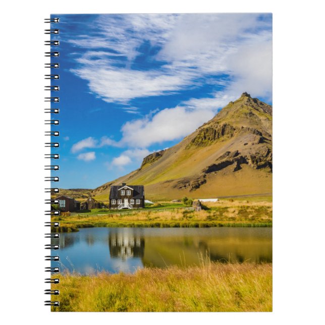 Cuaderno Arnarstapi Amtmansshus Y Monte Stapafell, Islandés (Frente)
