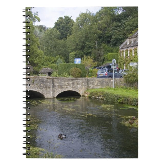 Cuaderno Arroyo de truchas en la aldea de Bibury, (Frente)