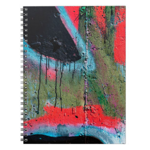 Cuaderno Arte bajo tierra. Hermoso grafiti de arte callejer