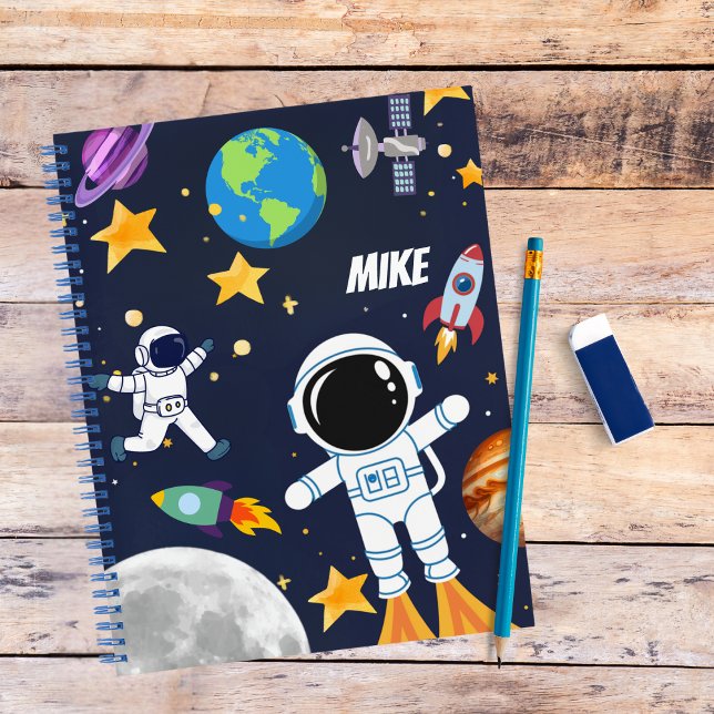 Cuaderno Astronauta y planetas divertidos en el espacio ext (Subido por el creador)