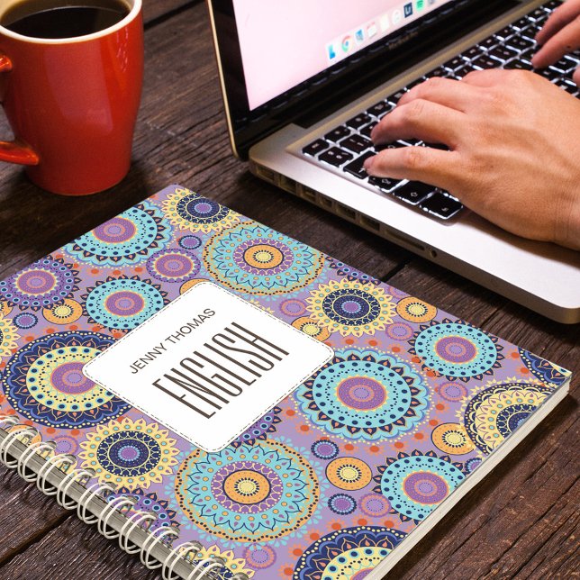 Cuaderno Asunto escolar Morado Personalizado Moderno (School subject spiral notebook with modern colorful pattern)