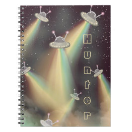 Cuaderno Ataque de OVNI a la Tierra alienígena de vuelta a 