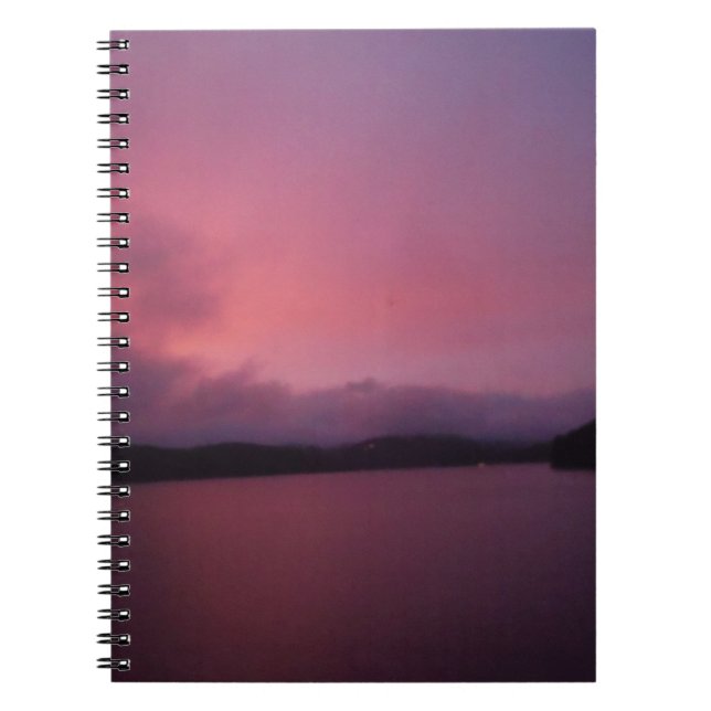 Cuaderno Atardecer morado en el lago Arrowhead (Frente)