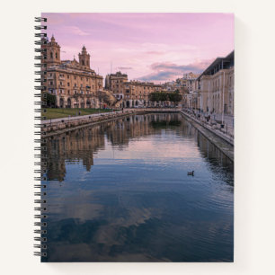 Cuaderno Atardecer sobre un pequeño canal en Cospicua, Malt