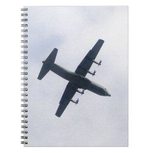 Cuaderno Avión de transporte militar