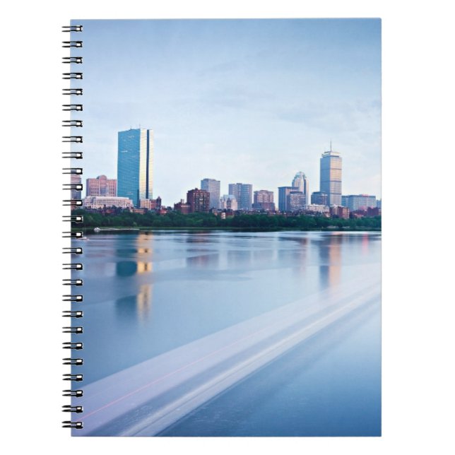 Cuaderno Bahía trasera de Boston a través del río Charles (Frente)