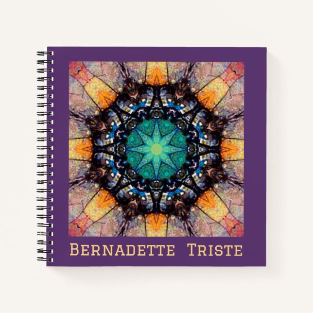 Cuaderno Baldosa Geométrica de Nombre Personalizado Morado  (Anverso)