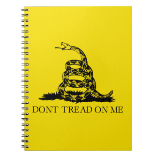 Cuaderno Bandera de Gadsden de serpiente de cascabel: Lucha