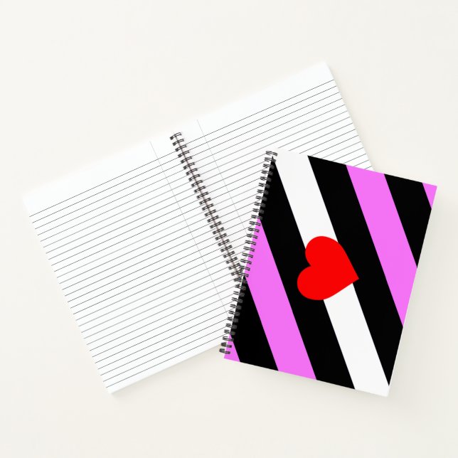 Cuaderno Bandera de Orgullo de Chica de Cuero (Interior)