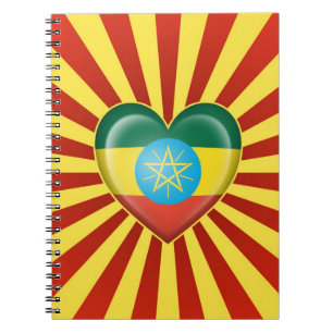Cuaderno Bandera etíope del corazón con los rayos de Sun