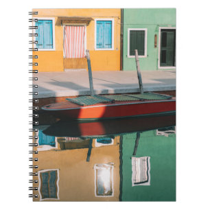 CUADERNO BARCO ROJO Y VERDE EN BARCO