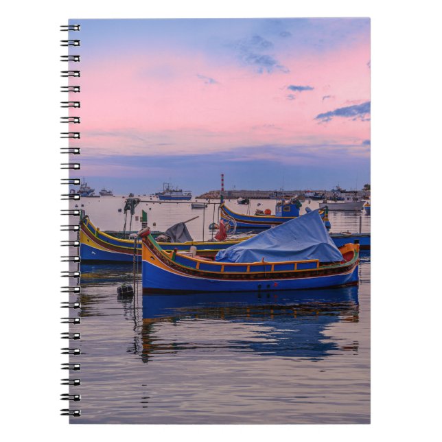 Cuaderno Barcos tradicionales malteses en Marsaxlokk (Frente)