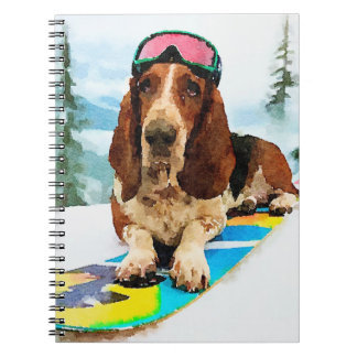Cuaderno Basset hound haciendo snowboarding