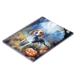Cuaderno Beagle de Halloween con calabazas espeluznante