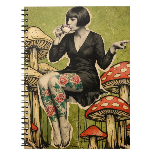 Cuaderno Bella Señora Bebe Té Sentada en Hongos (Frente)