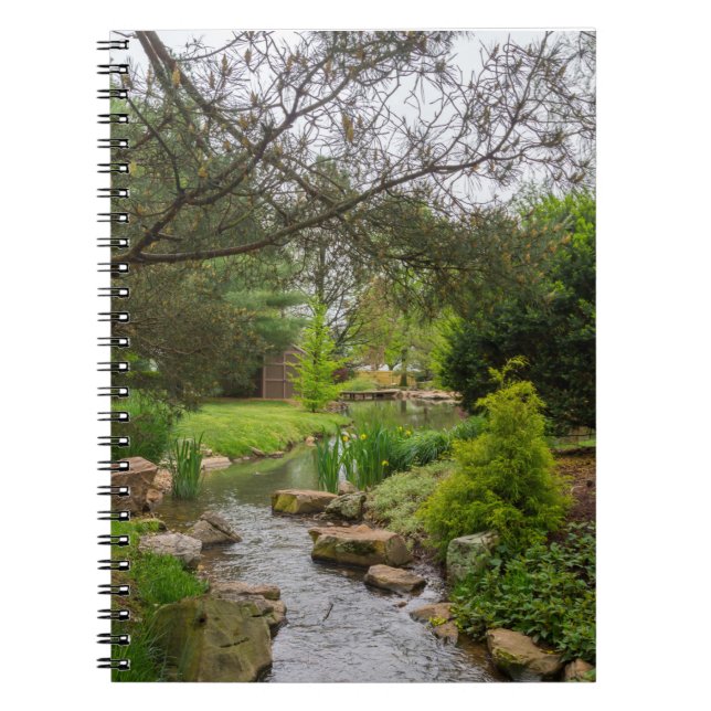 Cuaderno Belleza de creek de primavera (Frente)