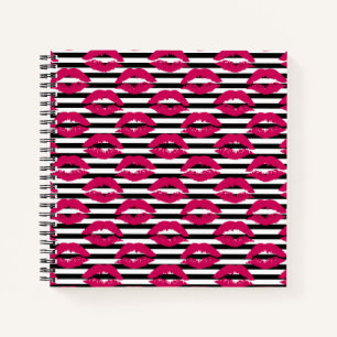 Cuaderno Beso de lápiz labial B&W patrón a rayas