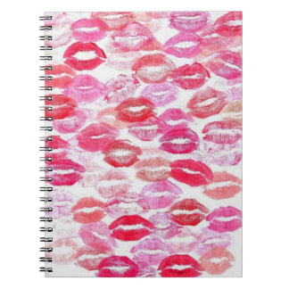 Cuaderno Besos rosados de bruja