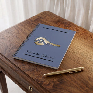 Cuaderno Bienes Raíces de Lujo Azul Pizarra Llave Dorada 