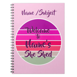 Cuaderno Bienvenidos al atardecer retro She Shed 20xx de Na