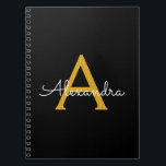Cuaderno Black Gold Modern Script Girly Monograma Nombre<br><div class="desc">Planificador de monograma de escritura simple en negro y oro con nombre de bloc de notas en espiral. Esto hace que el dulce perfecto cumpleaños 16, boda, ducha de novia, aniversario, ducha de bebé o fiesta de soltera sea regalo para alguien que ama el lujo glam y los estilos de...</div>