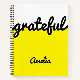 Cuaderno Blanco y negro amarillo amarillo y amarillo person