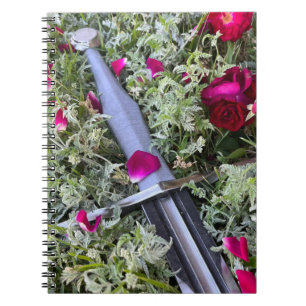 Cuaderno Bloc de notas con espadas florales