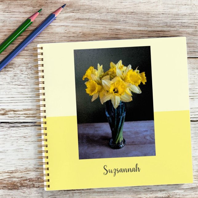 Cuaderno Bloc de notas de vida de personalizado Vibrant Daf (Personalized daffodil flowers photo notebook cover)