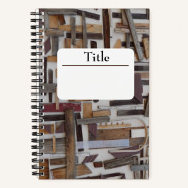 Cuaderno bloc de notas en espiral de chatarra de madera